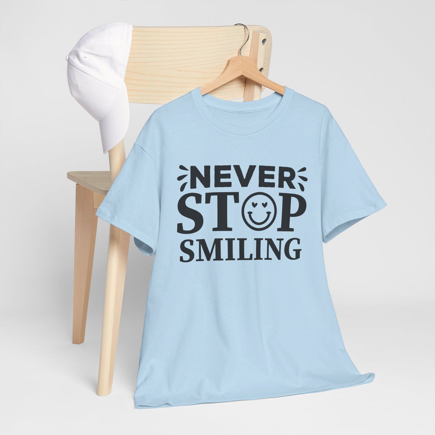 Never Stop Smiling - T-Shirt