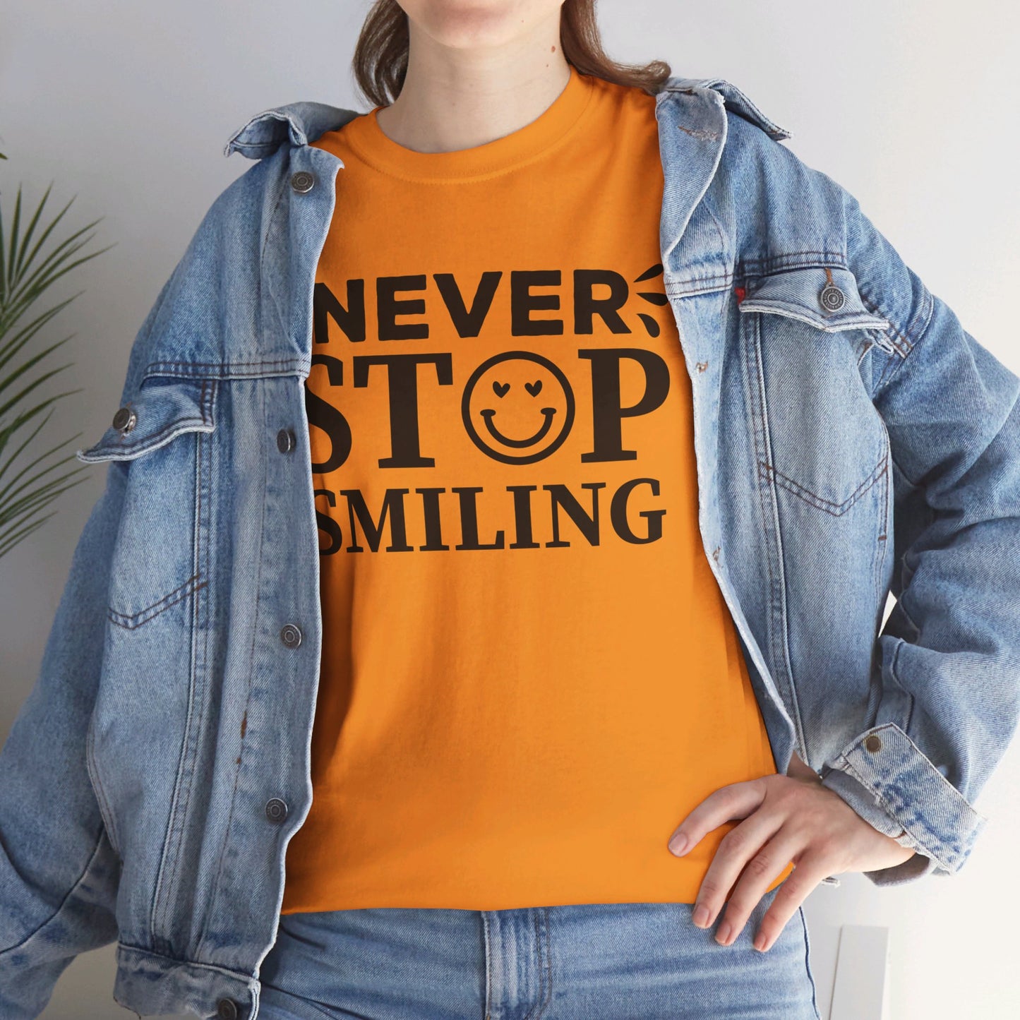 Never Stop Smiling - T-Shirt