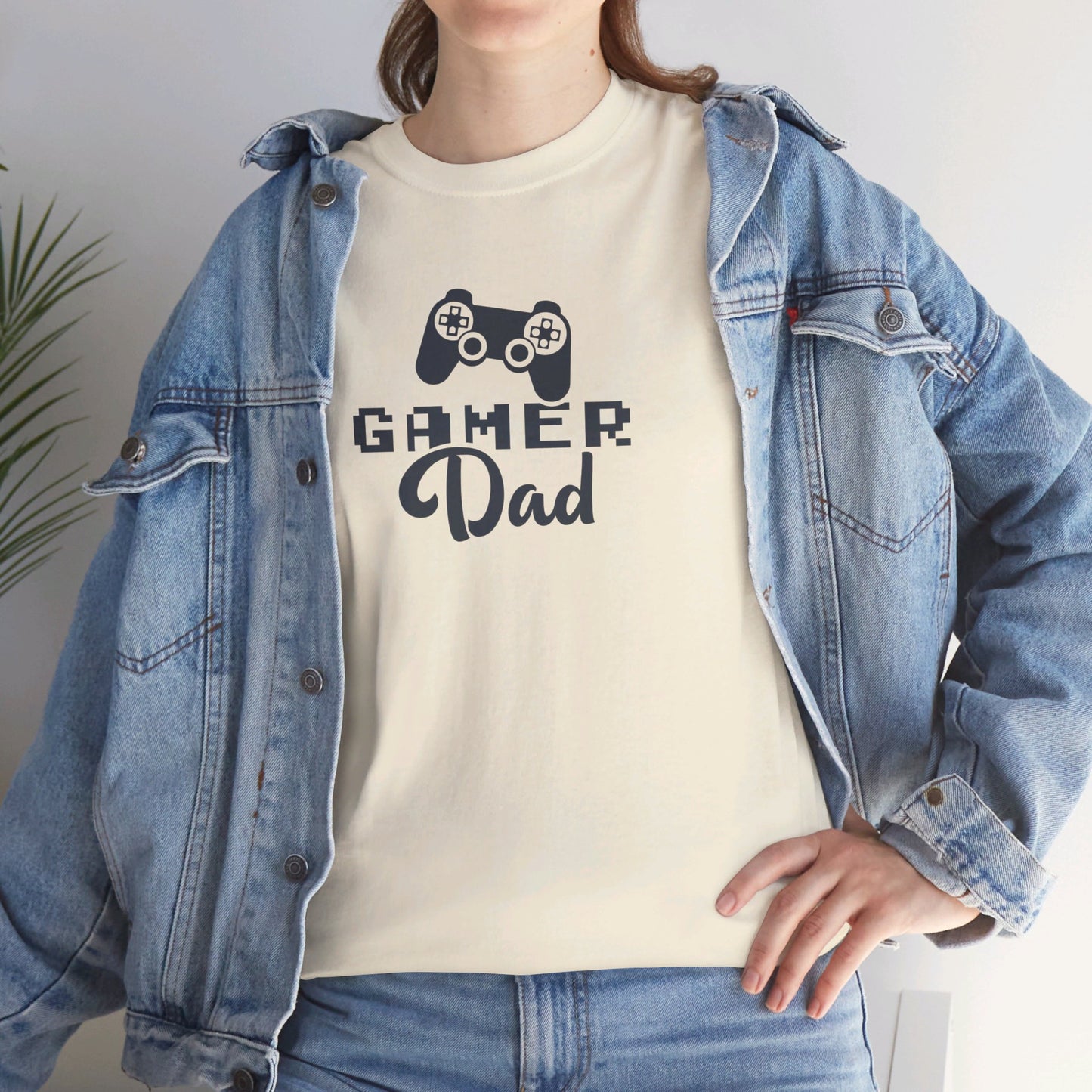 Gamer Dad, Controller in Hand - T-Shirt